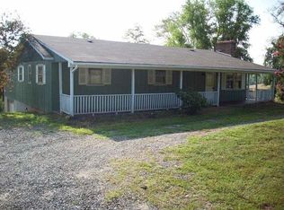 9402 W Pine St, Lowgap, NC 27024