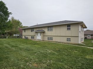 2202 W 7th Ave #3, Emporia, KS 66801