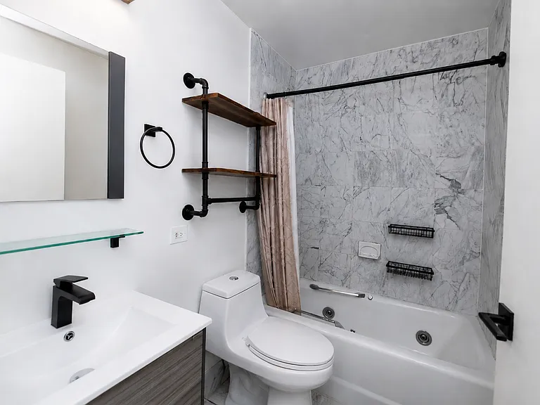445 5th Ave #26D — Photo 10