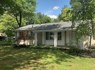 3206 Springbrook Dr, Lambertville, MI 48144