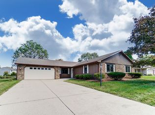 6730 Windham Ct, Fort Wayne, IN 46835