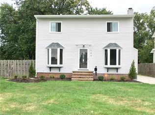 745 Rokeby Rd, Eastlake, OH 44095