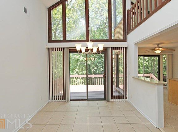 4th image of 1247 Laurel Summit Dr SE