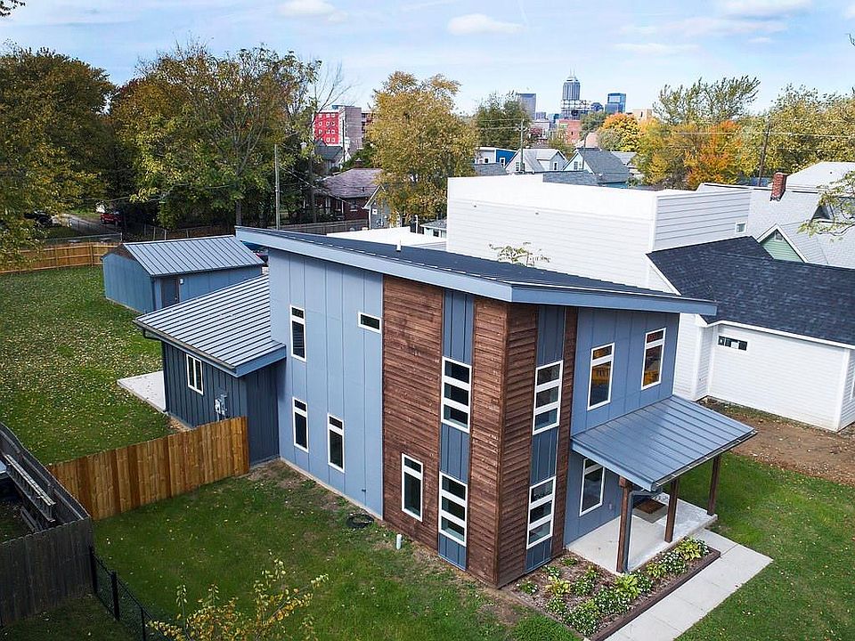 1st image of 1320 Linden St