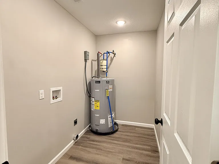112 Todd St #4 — Photo 4