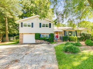 2571 Bobo Rd, Dallas, GA 30132