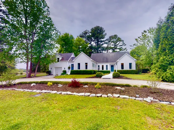 1100 Coral Reef Drive, New Bern, NC 28560