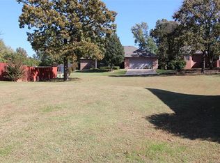 1134 E Courtney Cir, Sapulpa, OK 74066