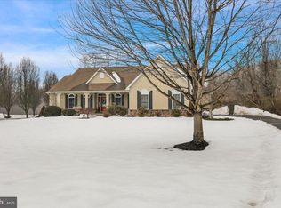 3 James Rd, Reinholds, PA 17569