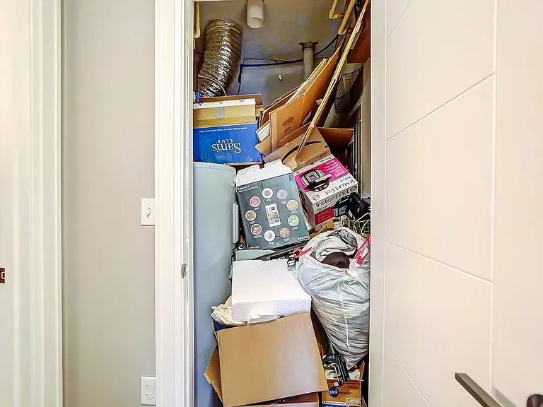 1515 Race St #301 — Photo 27