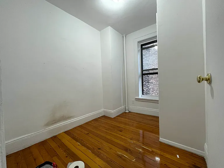 226 E 83rd St #26 — Photo 10