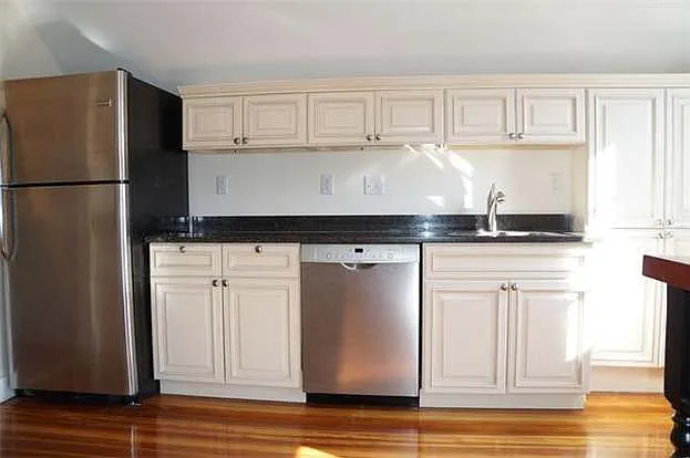 3 Guernsey St #3 — Photo 6