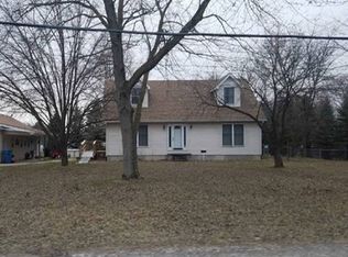 203 Ash St, Carleton, MI 48117