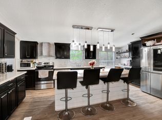 16381 Crockett Xing, Conroe, TX 77303