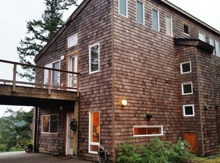 200 Osprey Hts, Lakeside, OR 97449