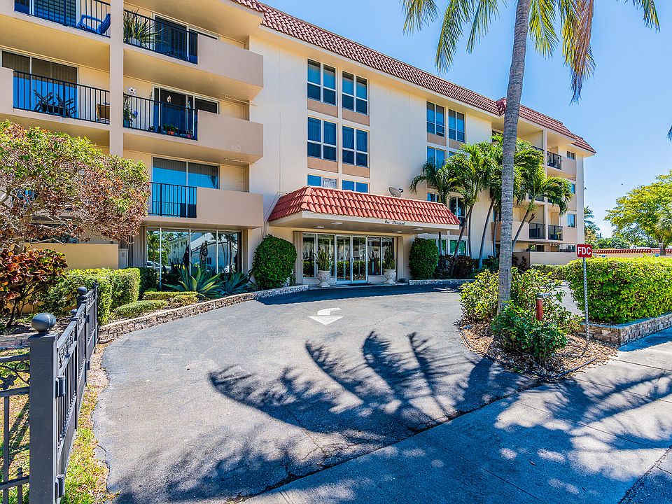 1st image of 1000 Spanish River Rd APT 3T