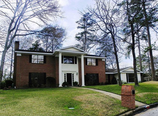 1st image of 1400 Spanish Moss Dr