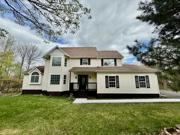 518 Scenic Dr, Albrightsville, PA 18210