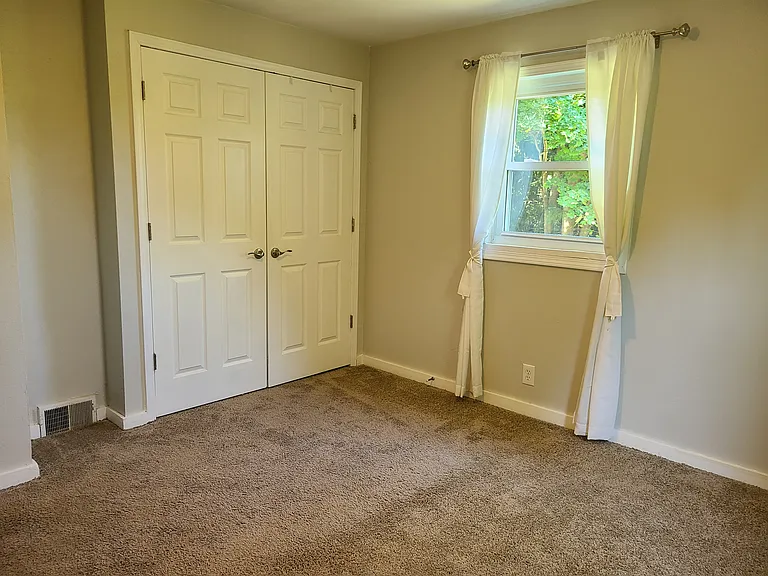 4721 Wildwood Sample Rd — Photo 9