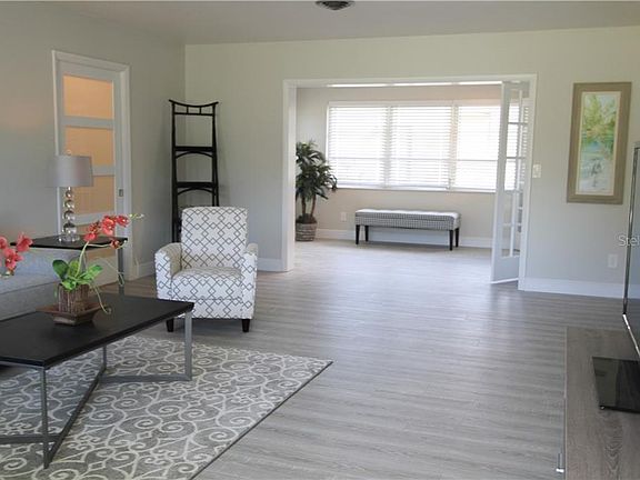 4th image of 2020 Keyway Dr