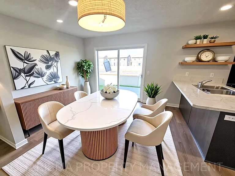 Tunis Drive Townhomes — Photo 21