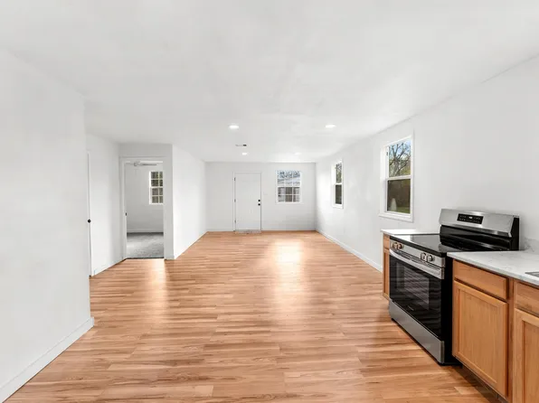 1608 Connie St, Wharton, TX 77488