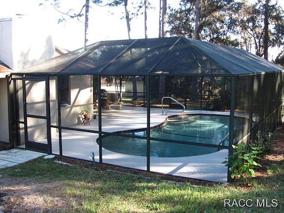3rd image of 5420 W Woodside Dr