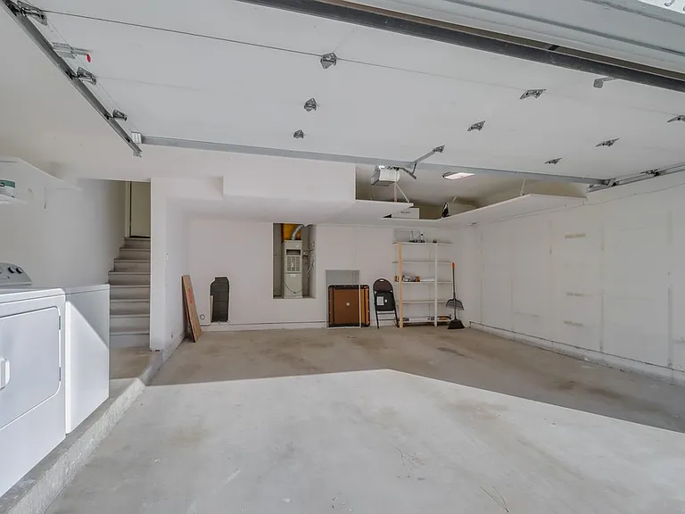 3222 Old Bridgeport Way — Photo 37