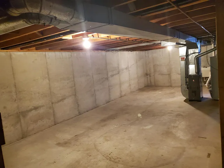 1335 Meadow Ln — Photo 13