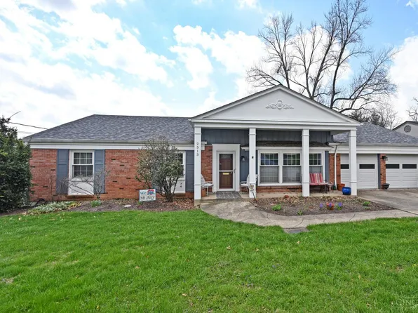 2515 Fairhill Dr, Cincinnati, OH 45239