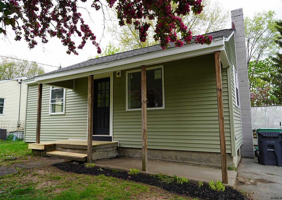 1st image of 14 Orsola Ave