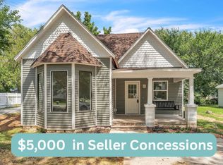 408 2nd Ave SE, Gravette, AR 72736