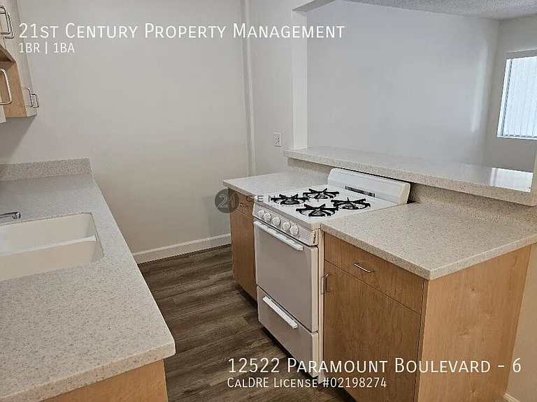 12522 Paramount Blvd #6 — Photo 11