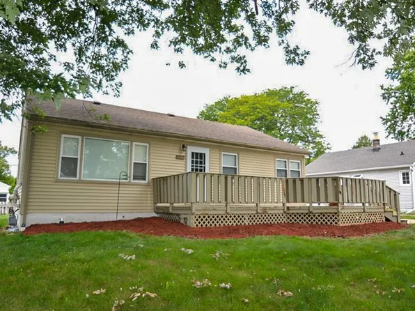 1617 South 168th STREET, New Berlin, WI 53151