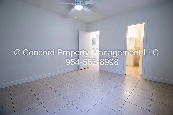 2537 Lincoln St #3 — Photo 13