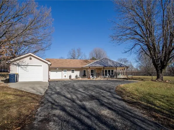 9601 NE 112th St, Kansas City, MO 64157