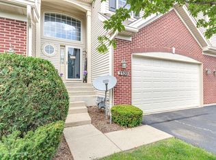 2320 Stonegate Rd, Algonquin, IL 60102