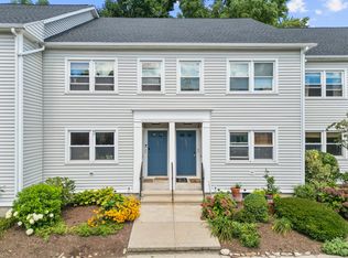 93 Ellsworth St APT 205, Bridgeport, CT 06605