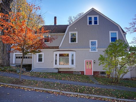 4th image of 27 Winona Ave