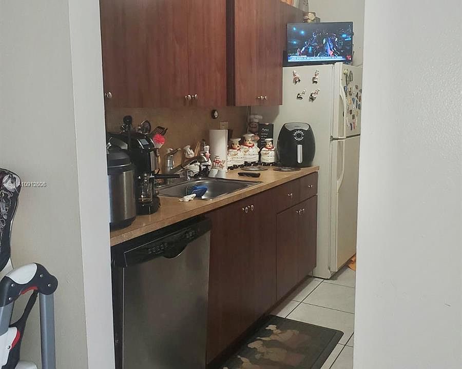 1st image of 7427 SW 152nd Ave #12-201