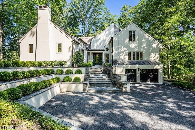 1st image of 176 Rolling Hill Road
