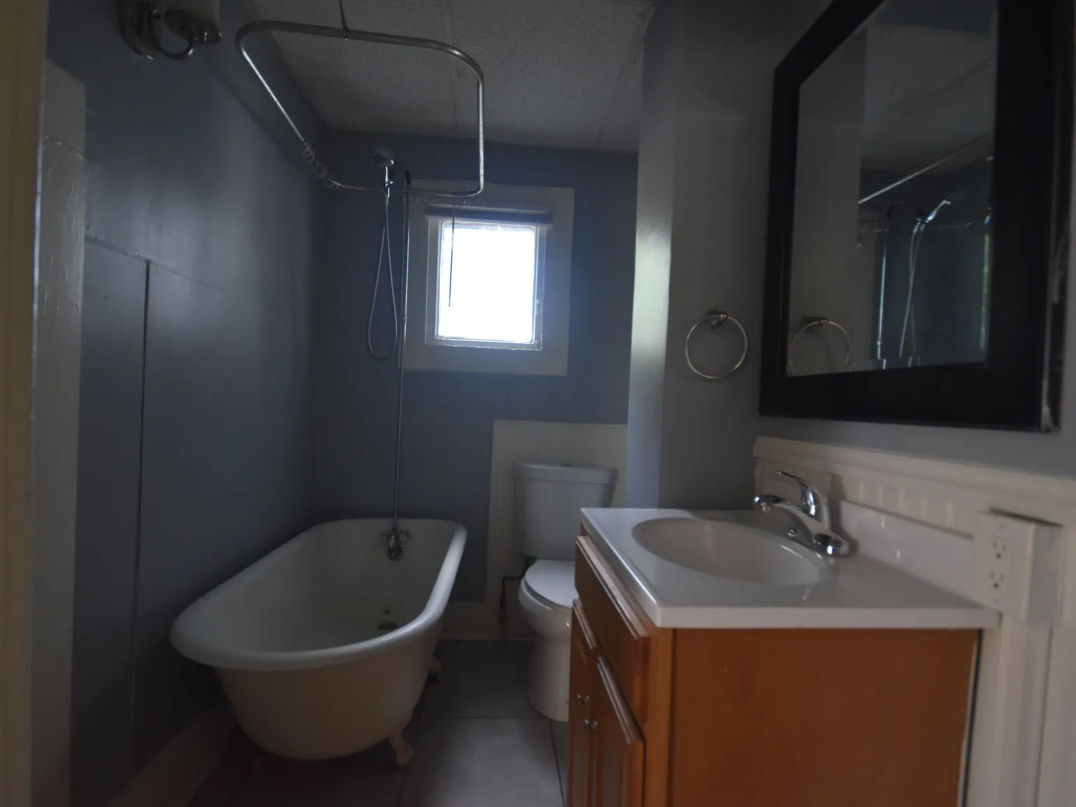 Studio, $875 — Photo 4