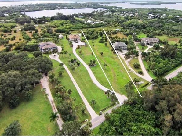 861 Terra Ceia Rd, Terra Ceia, FL 34221