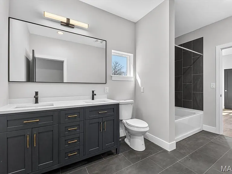 15308 Batesville Ct — Photo 13