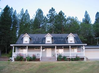 10464 Oak Springs Rd, Penn Valley, CA 95946