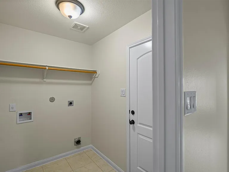 20331 Penny Blume Dr — Photo 9
