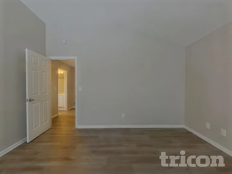 9516 Sherrelwood Ln — Photo 11
