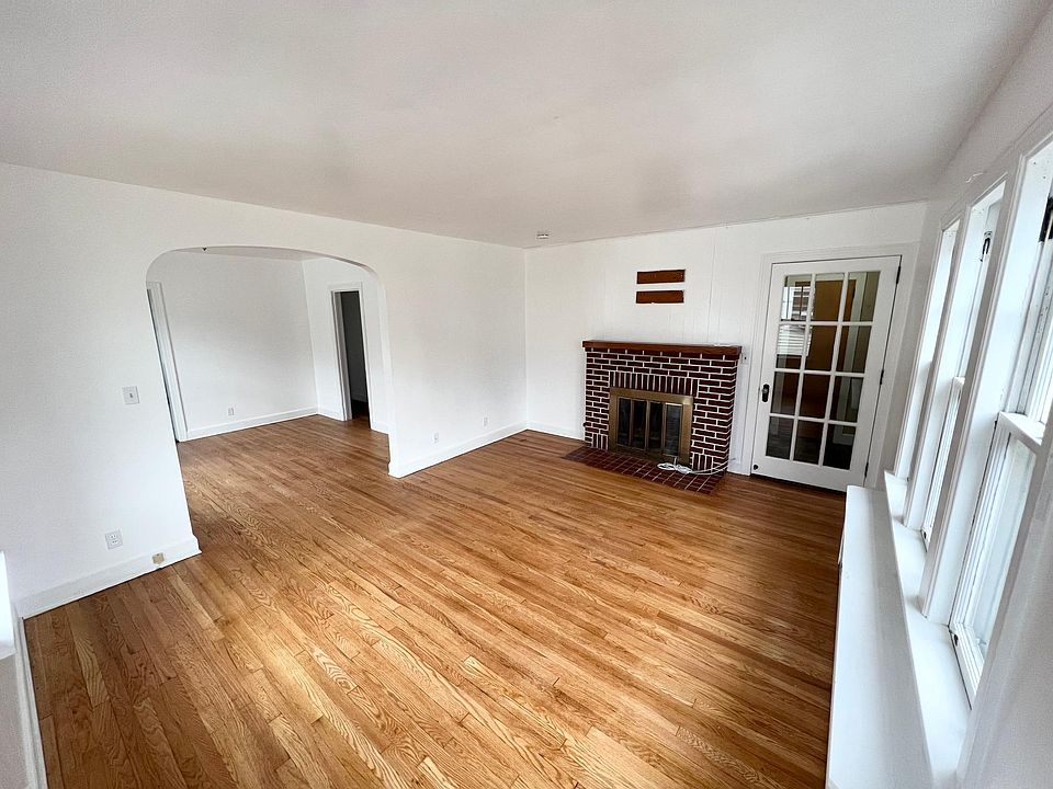 129 Frederick Ave Albany NY Zillow