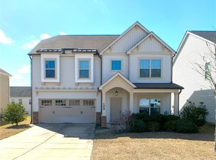 105 Hallow Oak St, Spring Lake, NC 28390