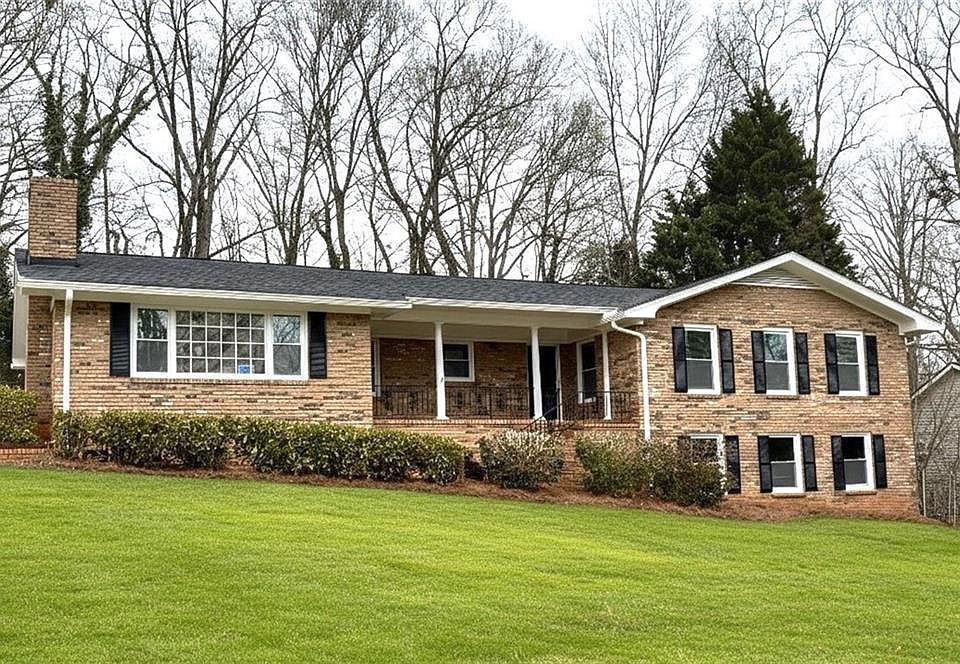 1st image of 4453 Timber Ridge Dr